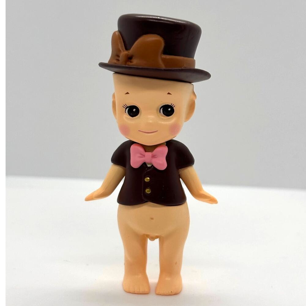 New Unbranded Kewpie/Angel Mini Figure, Dark Chocolate Top Hat Costume, Open Box